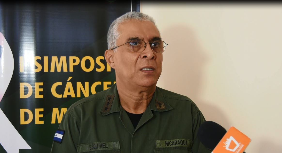 Coronel Leonso Enrique Esquivel, Director del Hospital Militar Escuela Dr. Alejandro Dávila Bolaños
