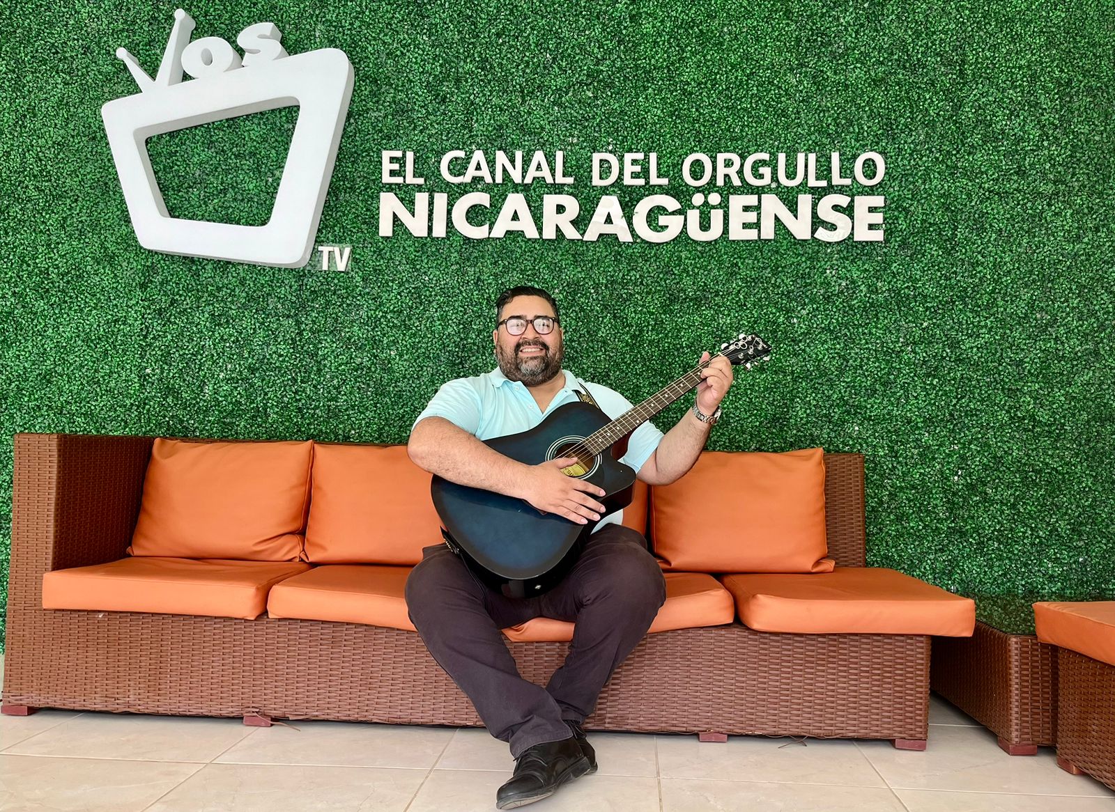 José Ortiz, el nicaragüense que le canta a la “Purísima Chiquita”/ Gloria Acosta.