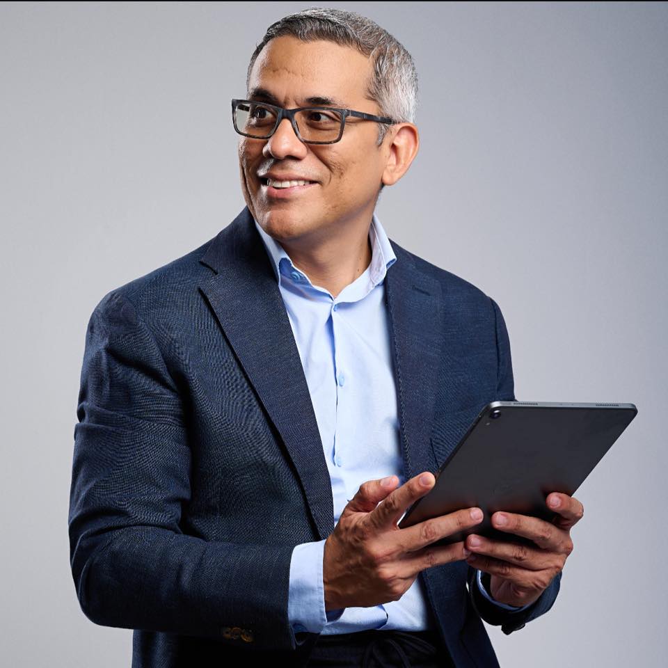 Carlos Arroyo, experto en liderazgo empresarial y desarrollo personal