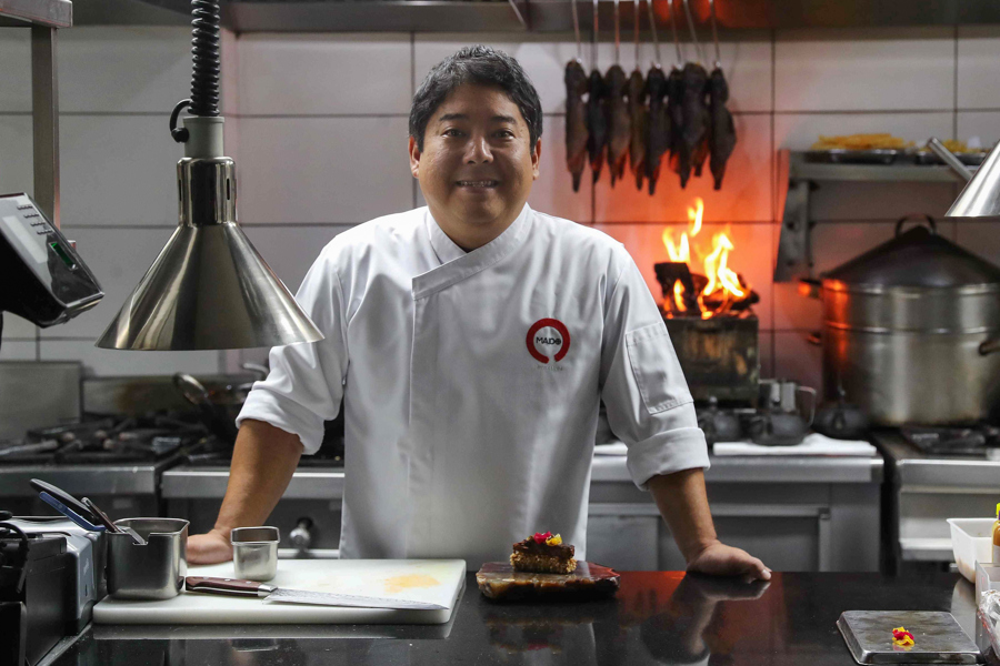 Fotografía de archivo del chef peruano Mitsuharu Tsumura, dueño del restaurante Maido./ EFE