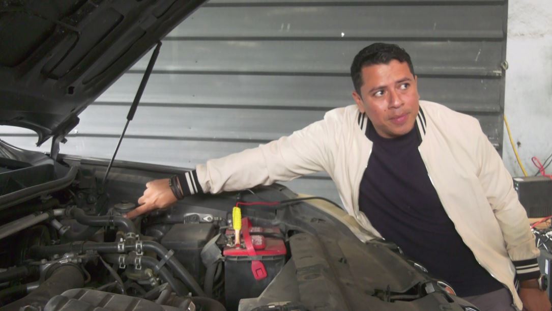 Daniel Bravo, ingeniero mecánico